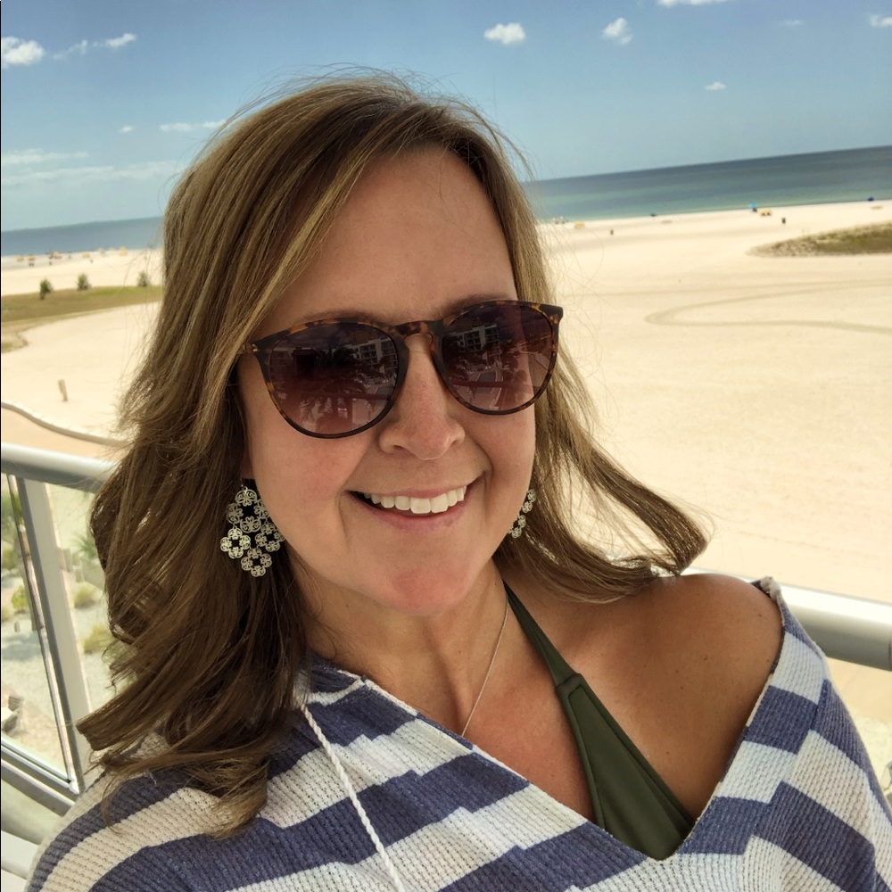 Meet your Posher, Jodi